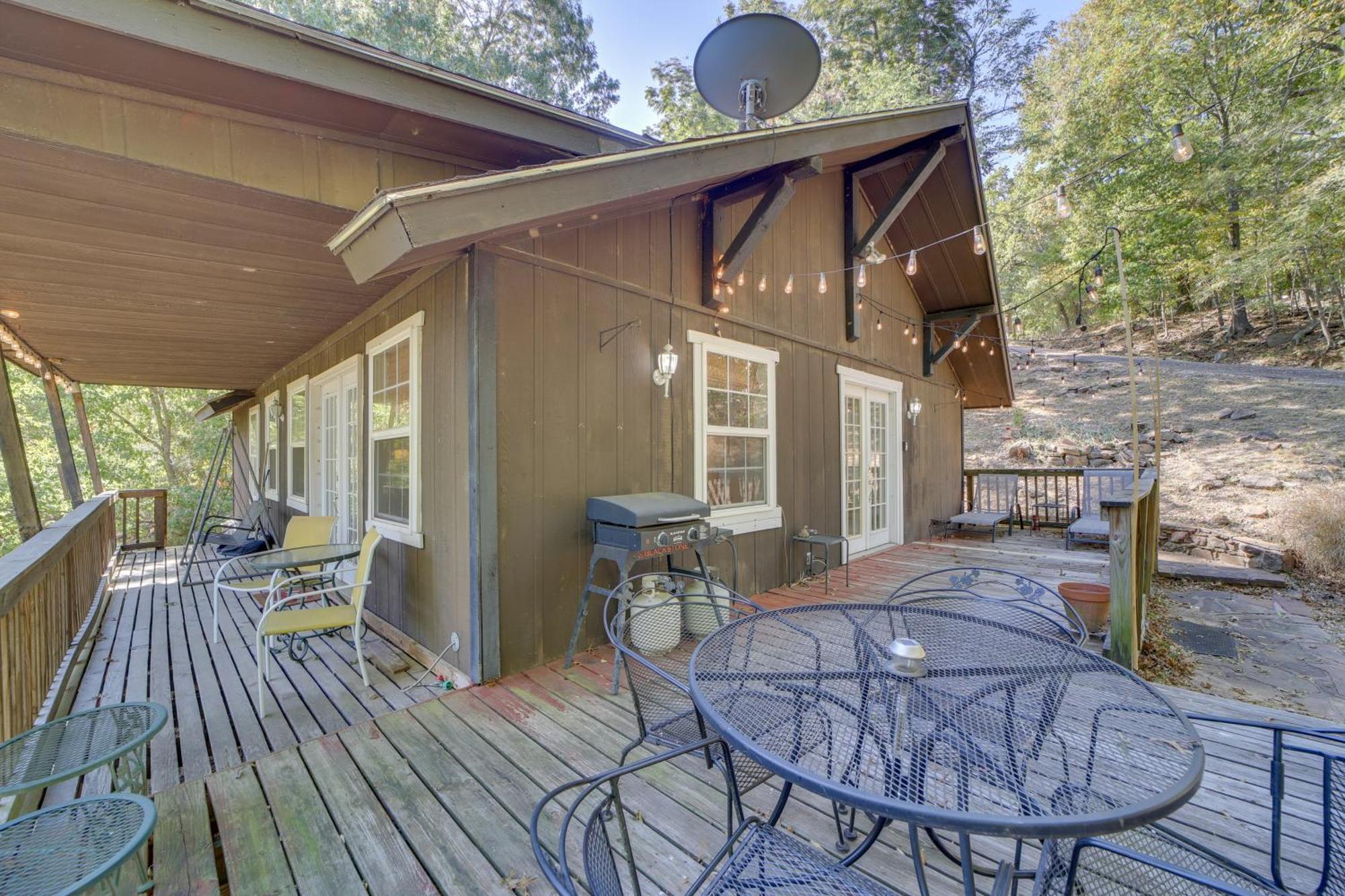 Secluded Vian Retreat Close To Tenkiller Lake Extérieur photo